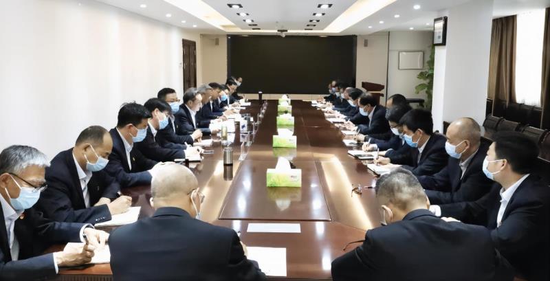 勘測公司召開學(xué)習(xí)貫徹習(xí)近平新時(shí)代中國特色社會主義思想主題教育動(dòng)員部署會